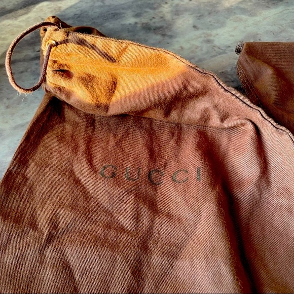 ✅ Authentic ✅ Gucci Mens shoe dust bags (qty 2 included) - Picture 2 of 6